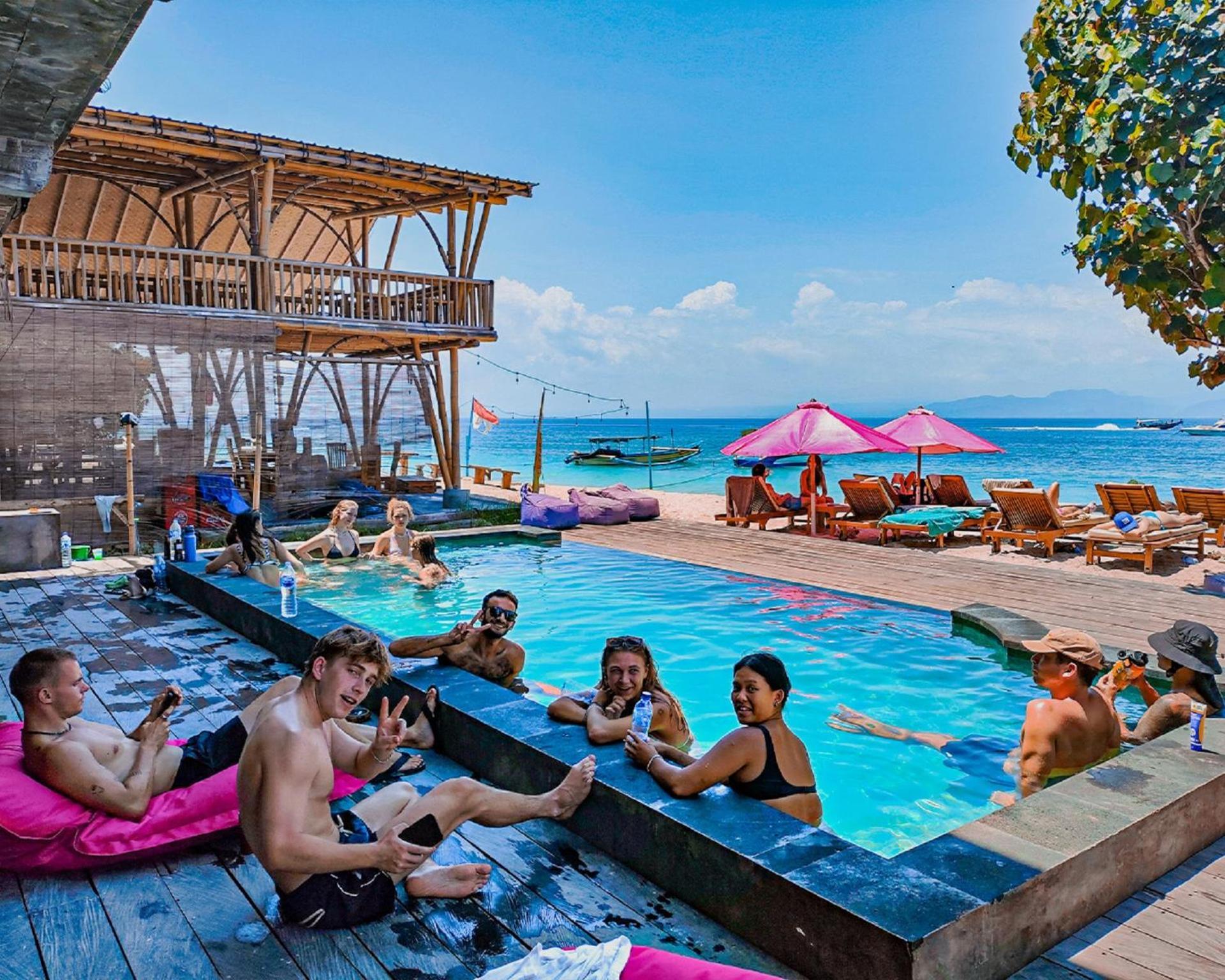 Lushy Hostel Nusa Penida Toyapakeh Exterior foto